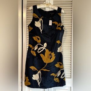 Banana Republic Black Linen Dress Floral Appliqué Size 6 NWT